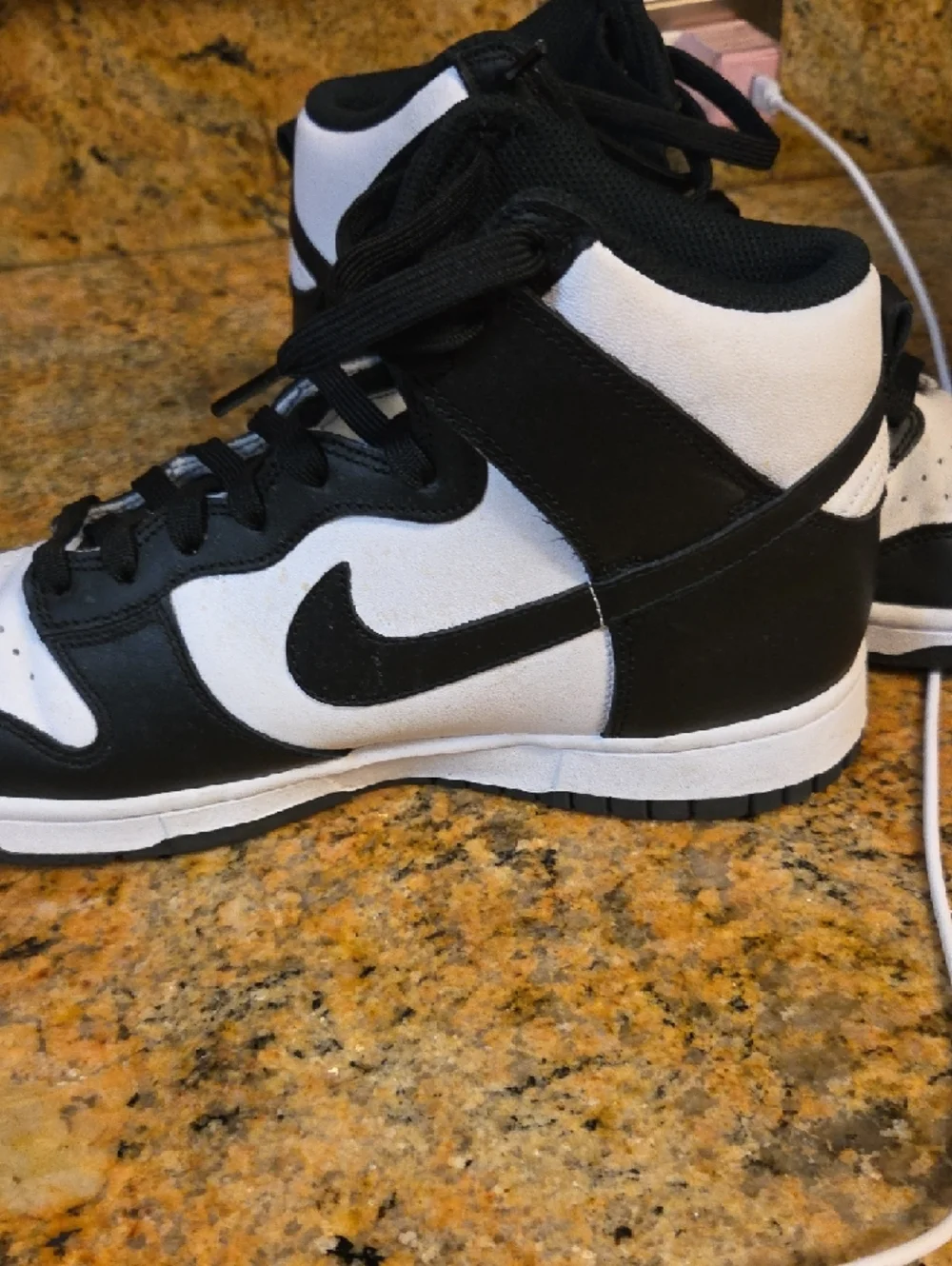 Nike Men’s High Top Sneakers Black White